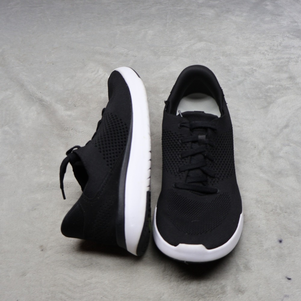 Kizik Lima Unisex M11 W12.5 Slip On Shoes Black‎ Knit Athletic Stretch Sneakers